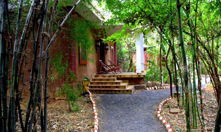 Lemon Tree Wildlife Resort, Bandhavgarh Tāla Dış mekan fotoğraf